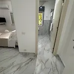 Rael Apartment *